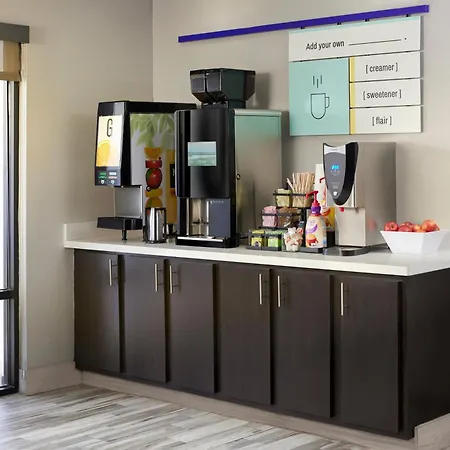 Garner Hotel Albuquerque Airport By Ihg-2