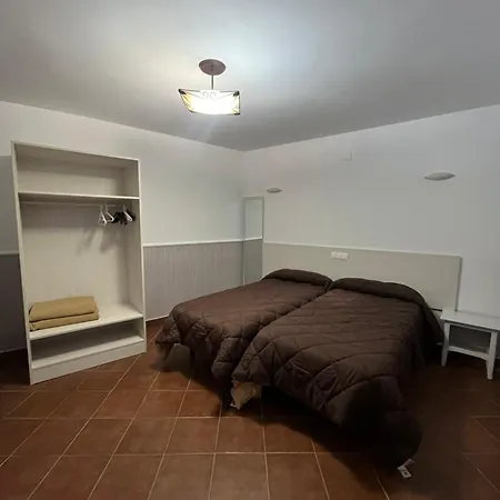 Hostal Hueso-3