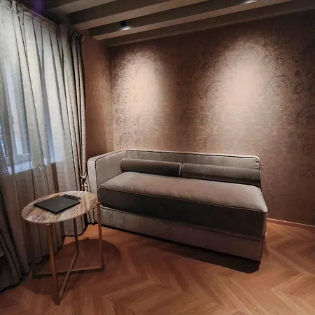 Hotel Antiche Figure-3