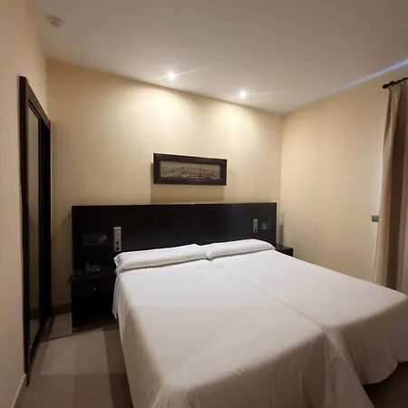 Hotel El Mesón-3