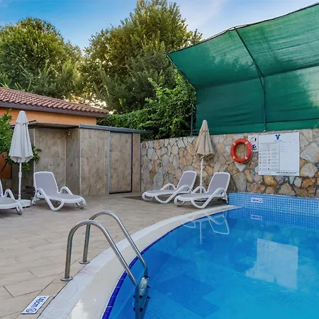 Ozlem Garden Hotel-2