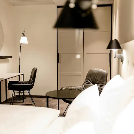 Motel One Linz-Hauptplatz-3