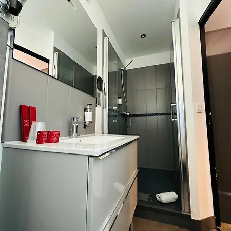 Hôtel et Appartement Le Maguy-2