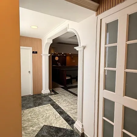 Holiday Sai Hotel-2