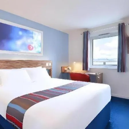 Travelodge Cambridge Newmarket Road-3