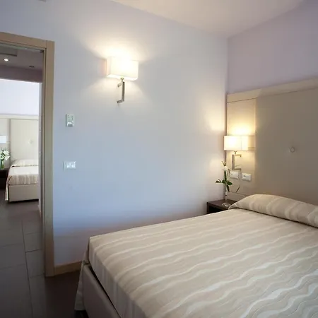 Hotel Porto Azzurro-3
