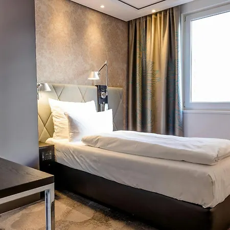 Motel One München Sendlinger Tor-2