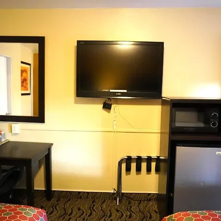 Rodeway Inn Flagstaff-Downtown-2