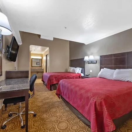 Econo Lodge Inn & Suites Fallbrook Downtown-3