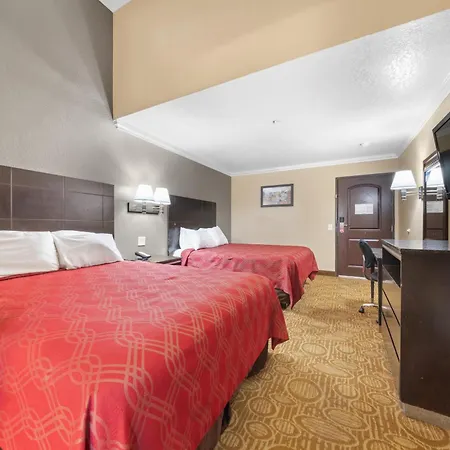 Econo Lodge Inn & Suites Fallbrook Downtown-2