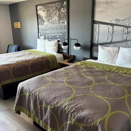 Super 8 By Wyndham Burlington-3