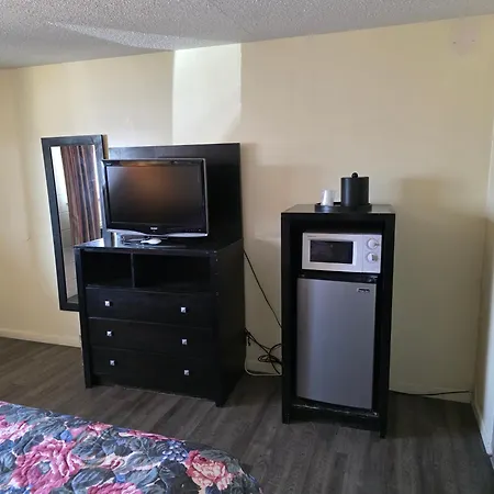 Economy Inn-3