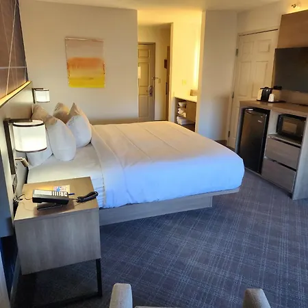 Comfort Inn & Suites Summerset - North Rapid City-3