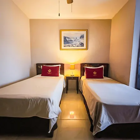 Hotel Aztlan-2