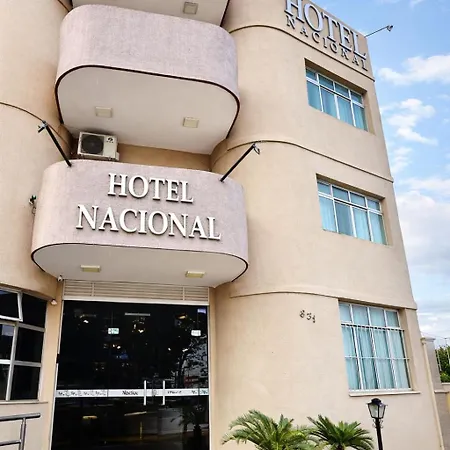 Hotel Nacional Service - Fácil acesso a Região da 44 e Rodoviária-2