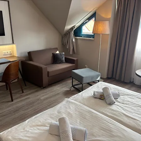 Ryck-Hotel Garni-2