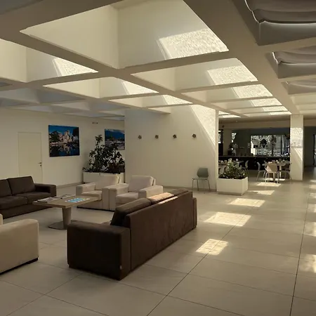 Hotel Residence Holiday-2