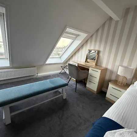 Boathouse Hotel-3
