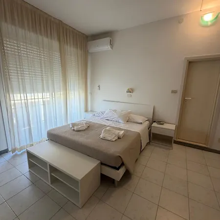 Hotel Rivamare Room Only And Free Coffee Room-2