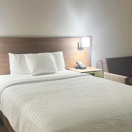 Studio 6 Suites Fremont, Oh-2