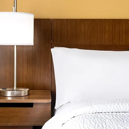 Prairie Crest Calgary Airport By Ihg-3