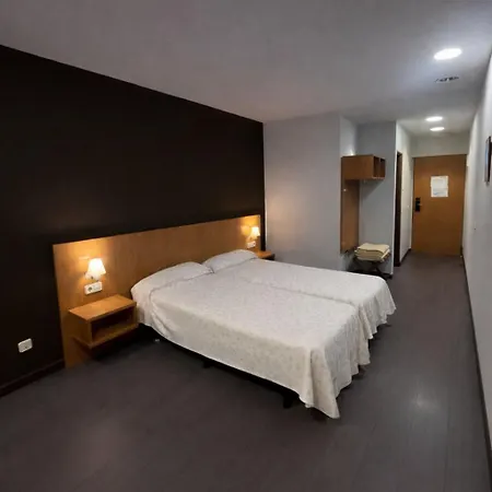 Hostal Mediterranea-3