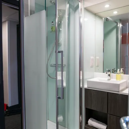Easyhotel Sheffield-2