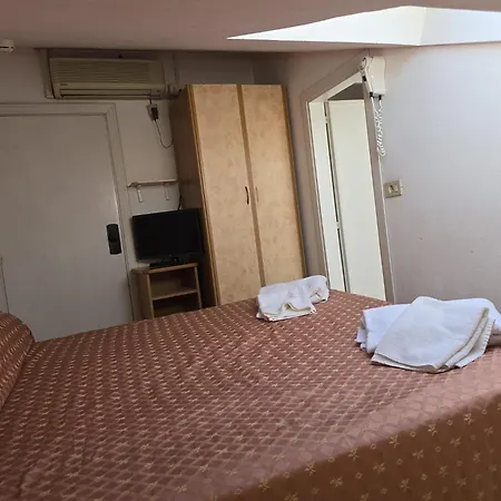 Hotel Rosa-3