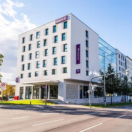 Premier Inn Stuttgart Feuerbach-3