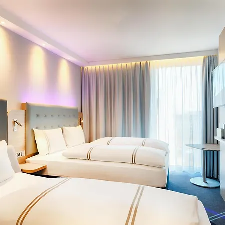 Premier Inn Leipzig City Centre-2