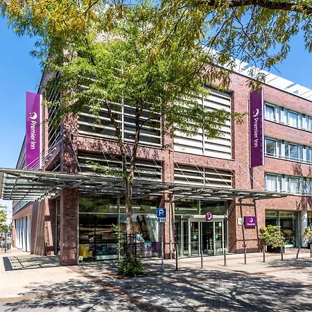 Premier Inn Essen City Limbecker Platz-2