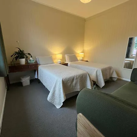Nourish Reefton & Wilsons Hotel-3