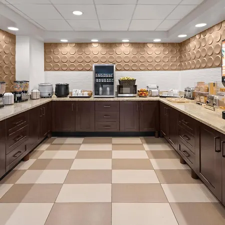 Wingate By Wyndham Cranberry-3