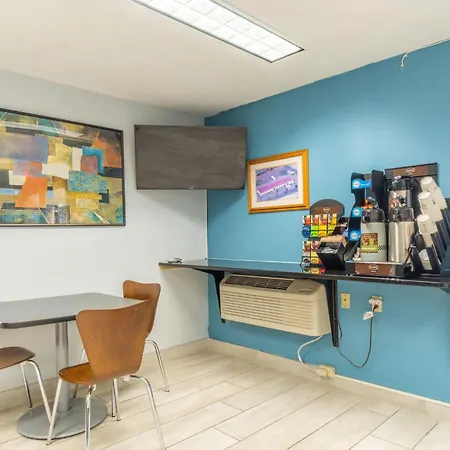 Days Inn By Wyndham Sioux City-2