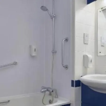 Travelodge Colchester Feering-2