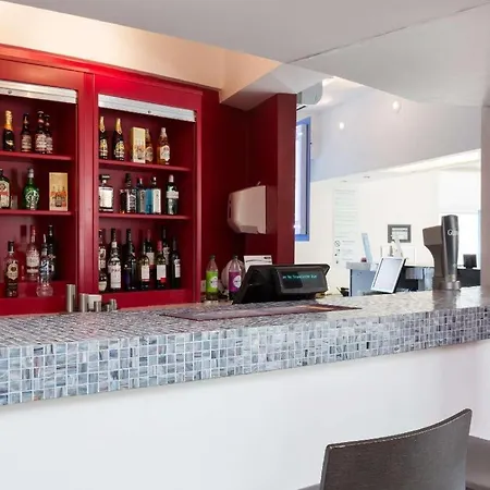 Travelodge Dundee Strathmore Avenue-2