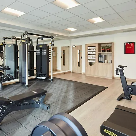 Courtyard By Marriott Sheffield-2