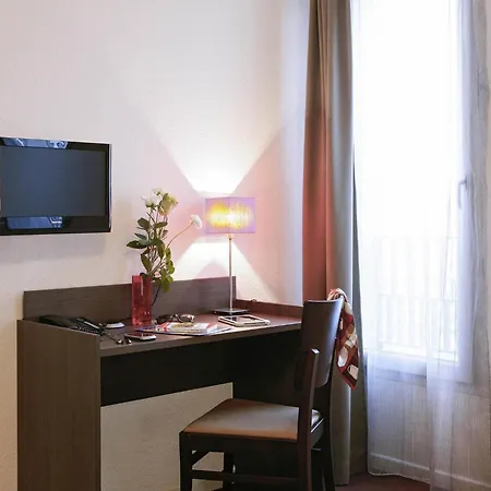 Aparthotel Adagio Access Marseille Saint Charles-3