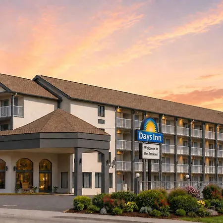 Days Inn By Wyndham Apple Valley Pigeon Forge/Sevierville-3