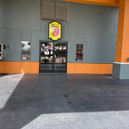 Super 8 By Wyndham San Antonio/Riverwalk Area-2