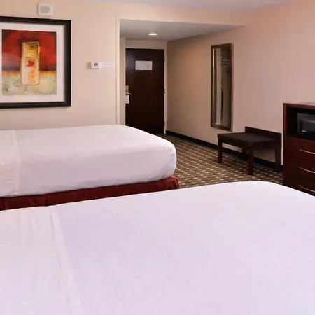 Holiday Inn New London By Ihg-2