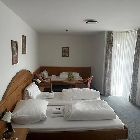 Landhotel&Gaststuben Zum Hasen-2
