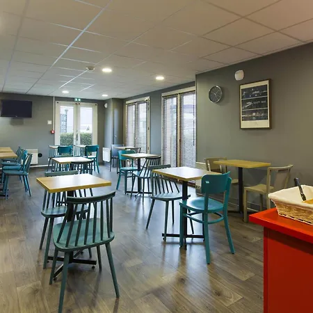 HOTEL F1 Lyon Genay Massieux-2