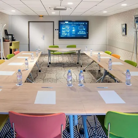 ibis Styles Clermont-Ferrand Aéroport-3
