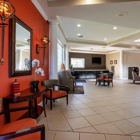 Travelodge By Wyndham Lakeland-2