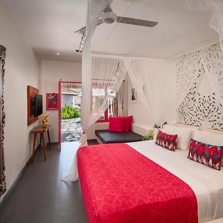 Pinkcoco Uluwatu - Constant Surprises & For Cool Adults Only-3
