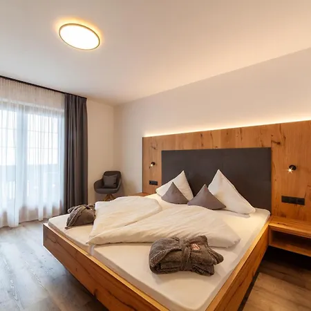 Hotel Kronhof-3