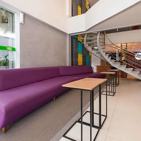 Ibis Styles Belem Hangar-3