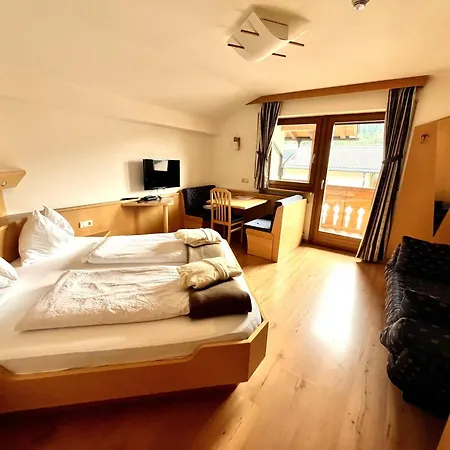 Hotel Gasthof Kircher-3