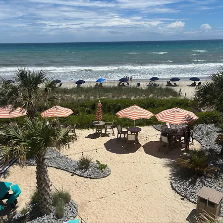 Crystal Coast Oceanfront Hotel-2